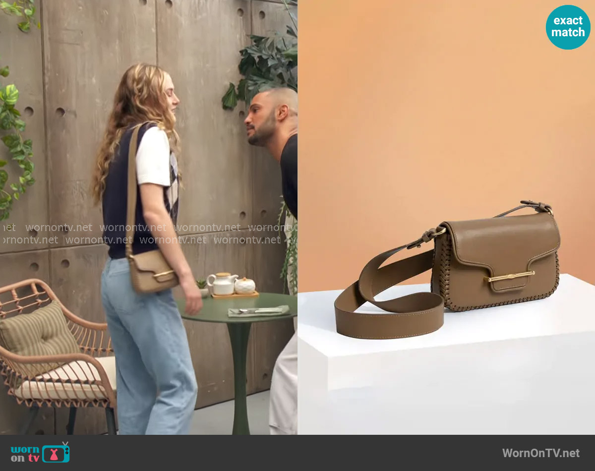 Sancia Estrella Bag in Oak worn by Claire Grace (Hayley Erin) on The Young and the Restless