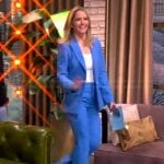 Sara’s blue blazer and pants on The View