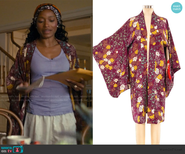 Vintage Graphic Floral Printed Kimono worn by Samira Fisher (Keke Palmer) on The Burbs
