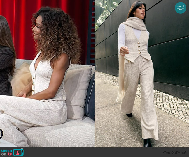 Zara Structured Button Vest worn by Zuri Hall on Access Hollywood
