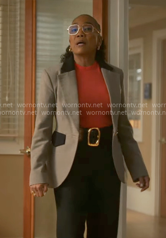 Amanda’s grey and black blazer on Will Trent