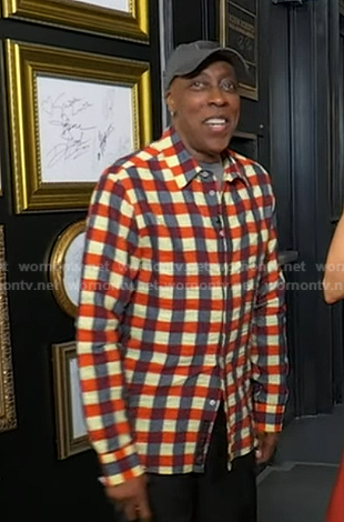 Arsenio Hall’s check button down shirt on Good Morning America