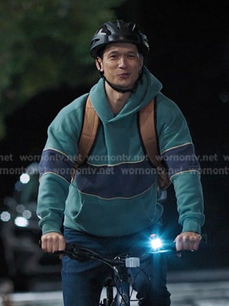 Blue’s green colorblock hoodie on Greys Anatomy