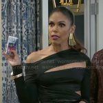 Dani’s black cutout top and zebra skirt on Beyond the Gates