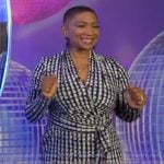 Deja Vu’s printed wrap dress on Live with Kelly and Mark Deja Vu’s printed wrap dress on Live with Kelly and Mark