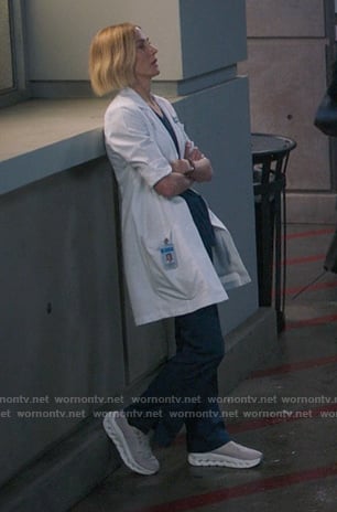 Dr. Toni Wright’s grey sneakers on Greys Anatomy