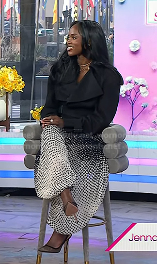 Eni Popoola’s black trench jacket and print balloon pants on Today
