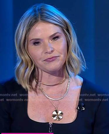 Jenna’s clover pentant necklace on Today