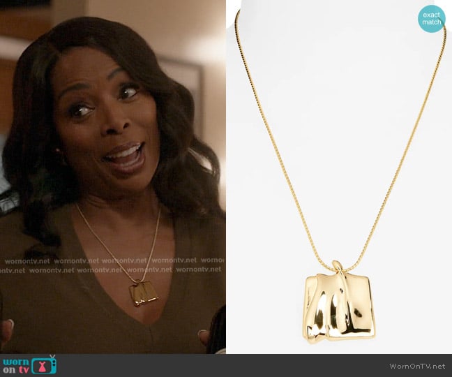 Jenny Bird Large Sundra Pendant Necklace worn by Gabby Vaughn (Tasha Smith) on 9-1-1