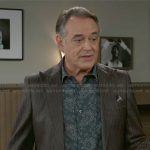 Joey’s blue paisley print shirt on Beyond the Gates