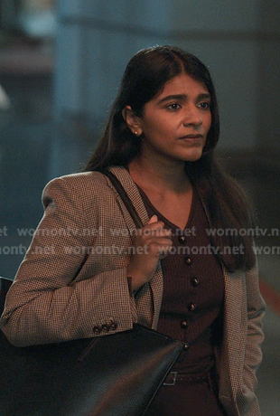 Kavita’s brown ribbed cardigan and grey houndstooth blazer on Greys Anatomy