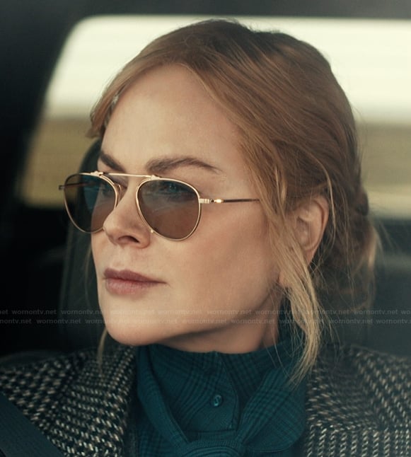 Kay’s sunglasses on Scarpetta