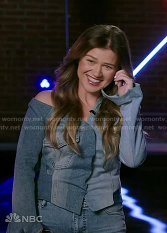 Kelly’s asymmetric denim jacket on The Voice