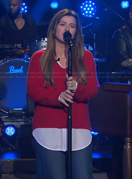 Kelly’s red layered sweater on The Kelly Clarkson Show