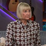 Kerri Kenney-Silver’s printed blouse and pants on The Kelly Clarkson Show