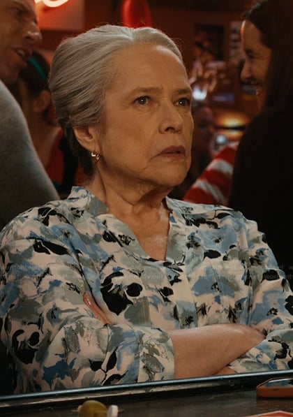 Madeline’s blue floral print blouse on Matlock