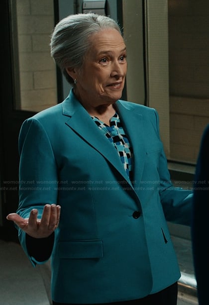 Madeline’s turquoise blazer on Matlock