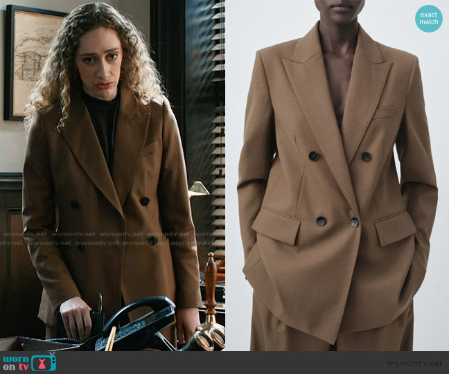 Mango Double-breasted suit blazer worn by  Samantha Edwards ( Micaela Diamond) on Elsbeth