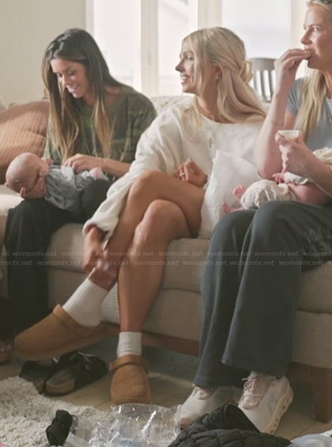 Miranda’s Uug slippers on The Secret Lives of Mormon Wives