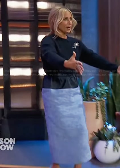 Sarah Michelle’s mixed media skirt on The Kelly Clarkson Show