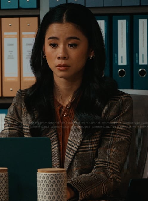 Sarah’s plaid blazer on Matlock