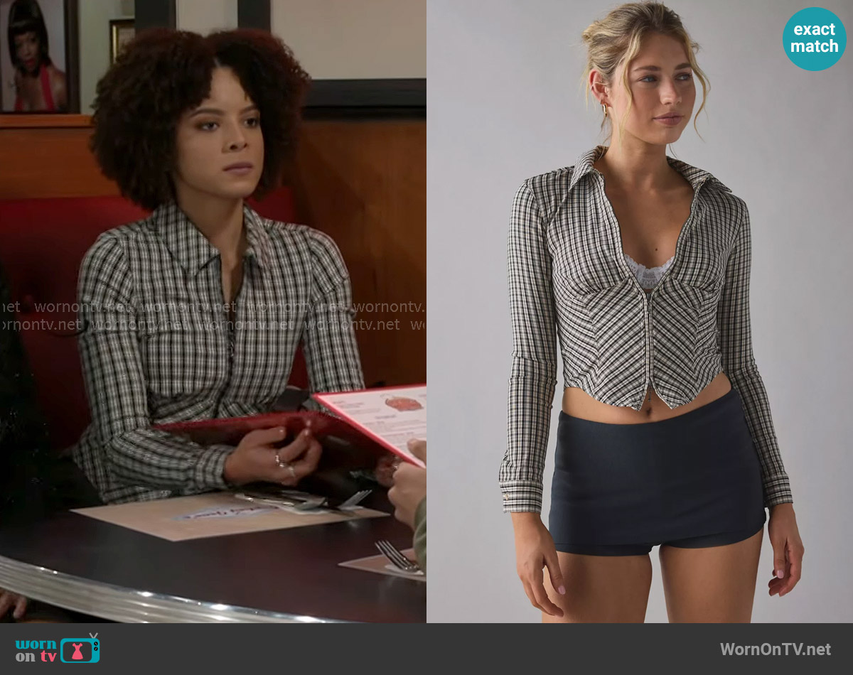 Silence + Noise Hailey Zip-Up Slim Shirt worn by Deanna McBride (Angela Fairley) on Beyond the Gates