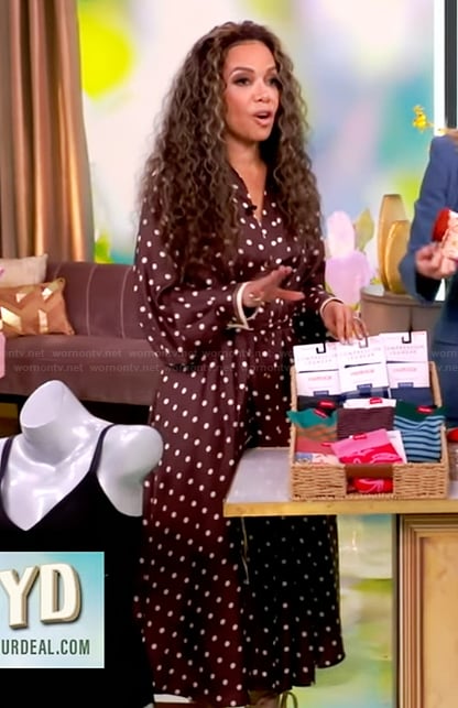 Sunny’s brown polka dot print shirtdress on The View