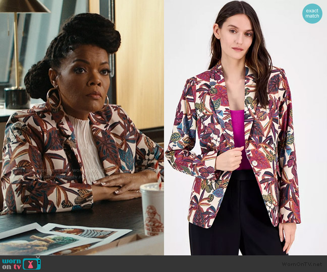 Tahari ASL Printed Notch Collar One-Button Blazer worn by Nadine (Yvette Nicole Brown) on Matlock