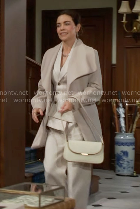 Victoria’s off-white asymmetric suit on The Young and the Restless