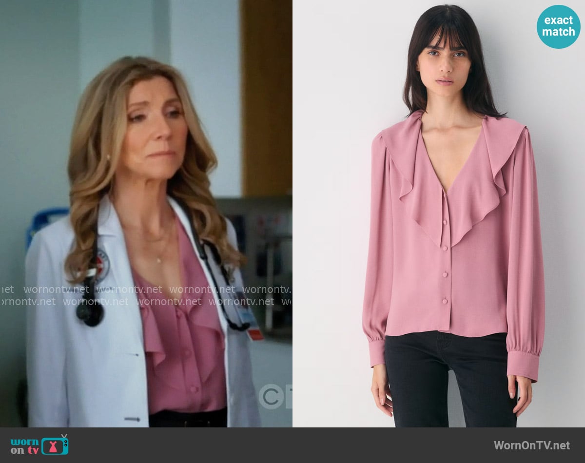 Wilfred Paradise Blouse in Frozen Berry worn by Dr. Elliot Reid (Sarah Chalke) on Scrubs
