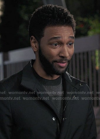 Winston’s colorblock sweater on Greys Anatomy