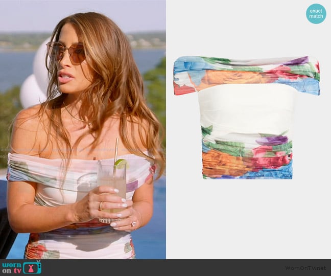 Alice + Olivia Isadola Folded Off-Shoulder Ruched Top worn by Alicia Carmody on The Real Housewives of Rhode Island