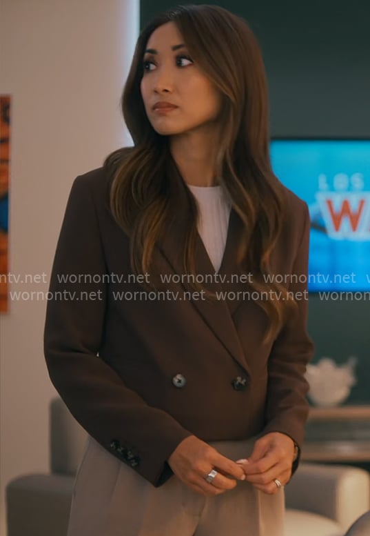 Ali’s brown blazer on Running Point
