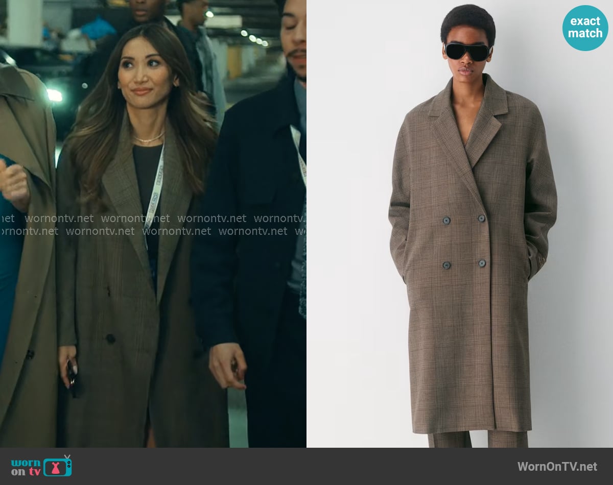 Aritzia The Slouch™ Coat worn by Ali Lee (Brenda Song) on Running Point