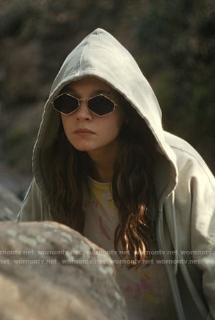 Ashley’s black hexagon sunglasses on Beef
