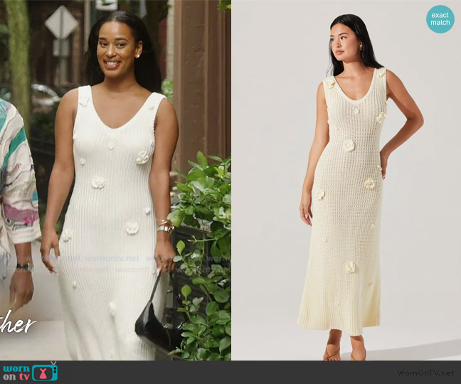 ASTR the Label Ainhoa 3D Floral Maxi Sweater Dress worn by Mia Calabrese on Summer House