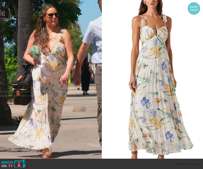 ASTR the Label Emese Pleated Maxi Sundress worn by Kristen Doute on The Valley