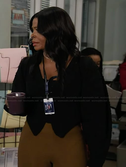 Ava’s black ribbed top on Abbott Elementary