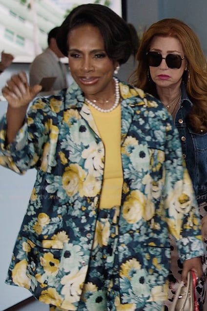 Barbara’s floral print pajama top on Abbott Elementary