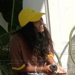 Ciara’s brown oversized tee on Summer House