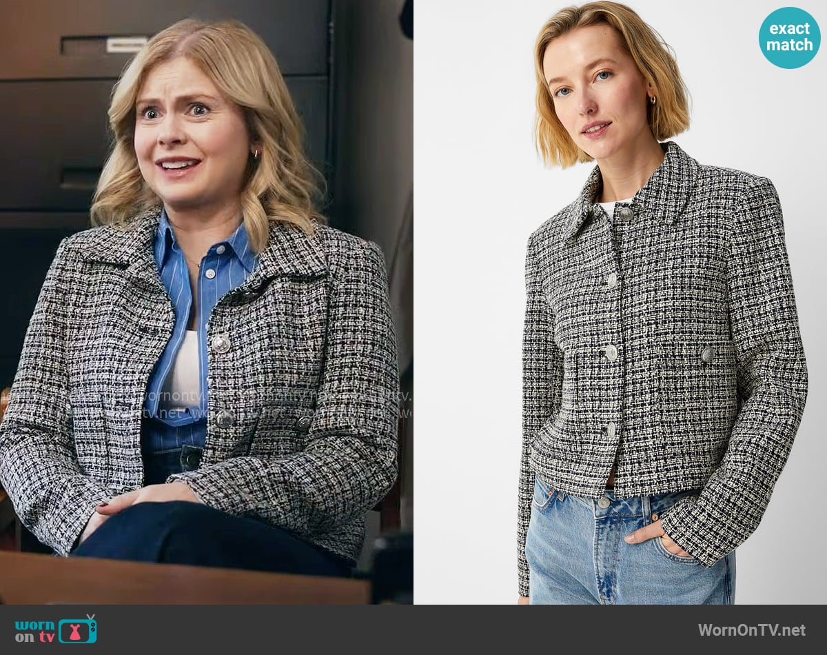 Contemporaine Crest Buttons Cropped Tweed Blazer worn by Sam (Rose McIver) on Ghosts