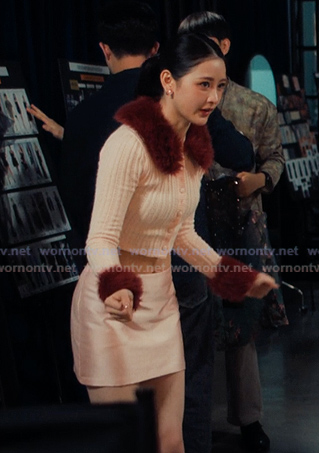 Eunice’s pink fur trim cardigan on XO Kitty