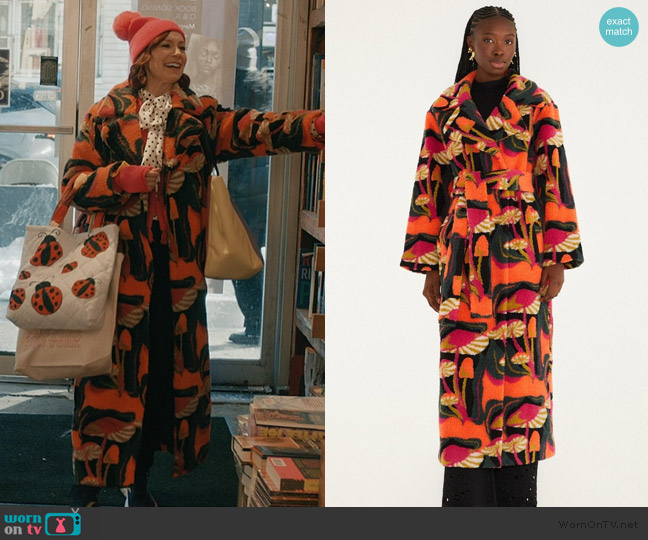Farm Rio black wild mushrooms maxi fleece coat worn by Elsbeth Tascioni (Carrie Preston) on Elsbeth