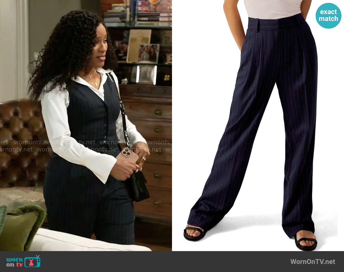 Favorite Daughter The Favorite Pants worn by Naomi Hamilton Hawthorne (Arielle Prepetit) on Beyond the Gates