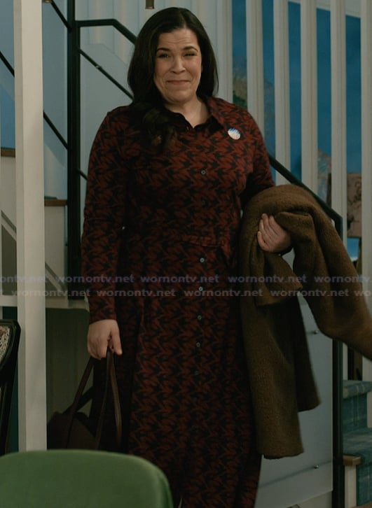 Grace’s bird print shirtdress on Elsbeth