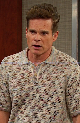 Leo’s open knit polo sweater on Days of our Lives