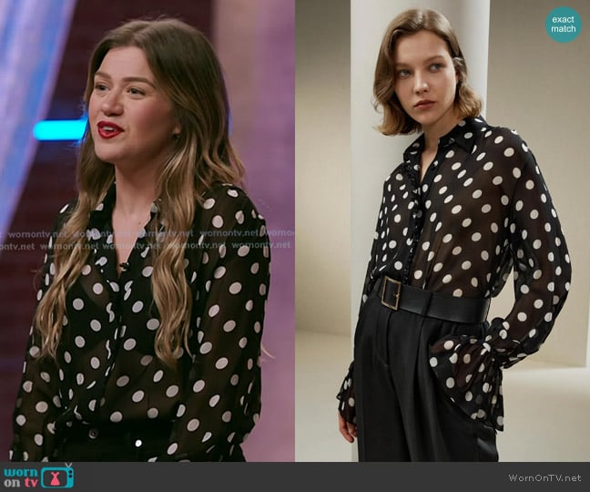 Lily Silk Polka Dots Georgette Blouse worn by Kelly Clarkson on The Voice