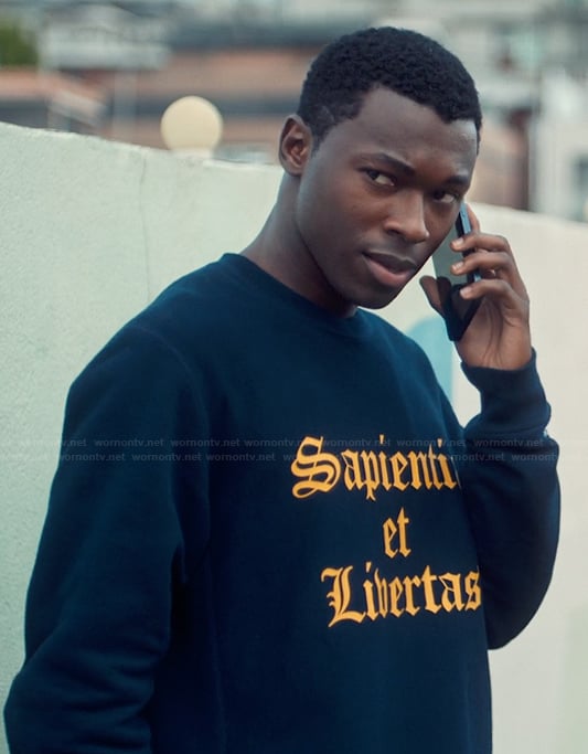 Marius’s blue printed hoodie on XO Kitty