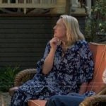 Mary’s blue floral print v-neck dress on Imperfect Women
