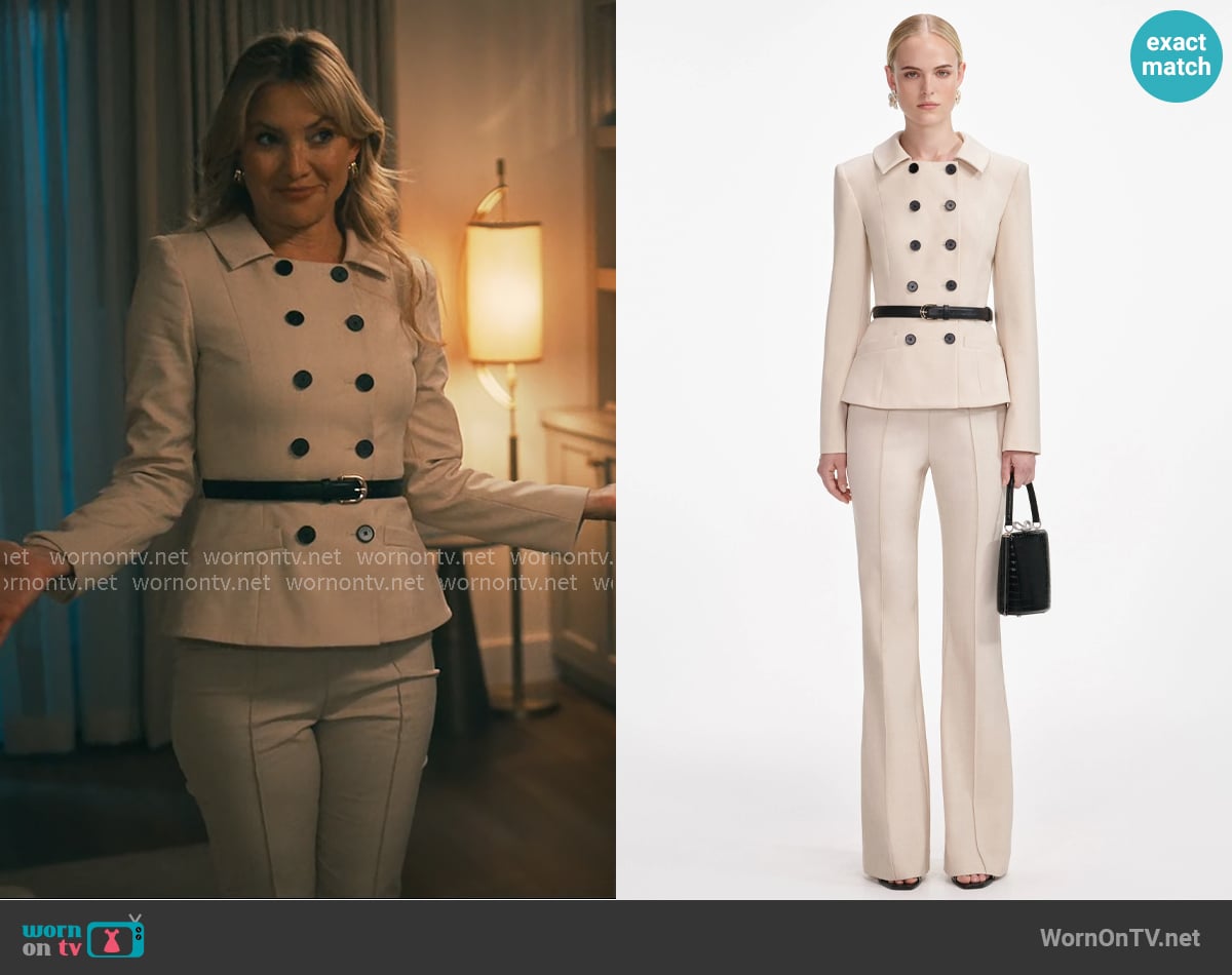 Self Portrait Beige Twill Jumpsuit worn by Isla Gordon (Kate Hudson) on Running Point